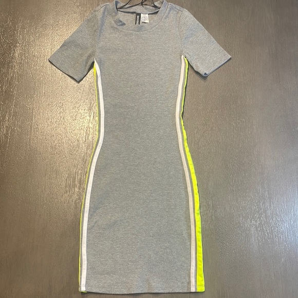 H&M | Dresses | Bodycon Dress